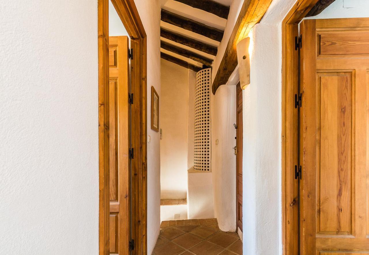 Casa Mundo - 16Th Century Traditional White Village House With Pool Pinos del Valle Ngoại thất bức ảnh